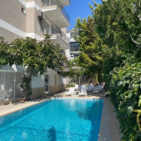 Fora Apart Otel Cesme Exterior photo