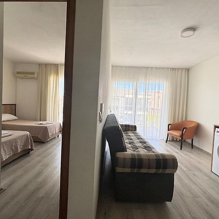 Fora Apart Otel Cesme Exterior photo