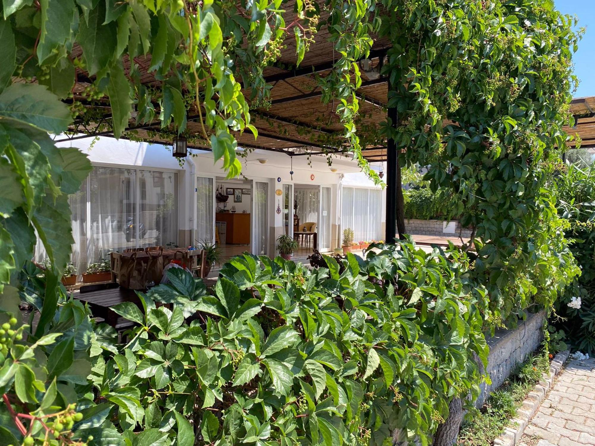 Fora Apart Otel Cesme Exterior photo