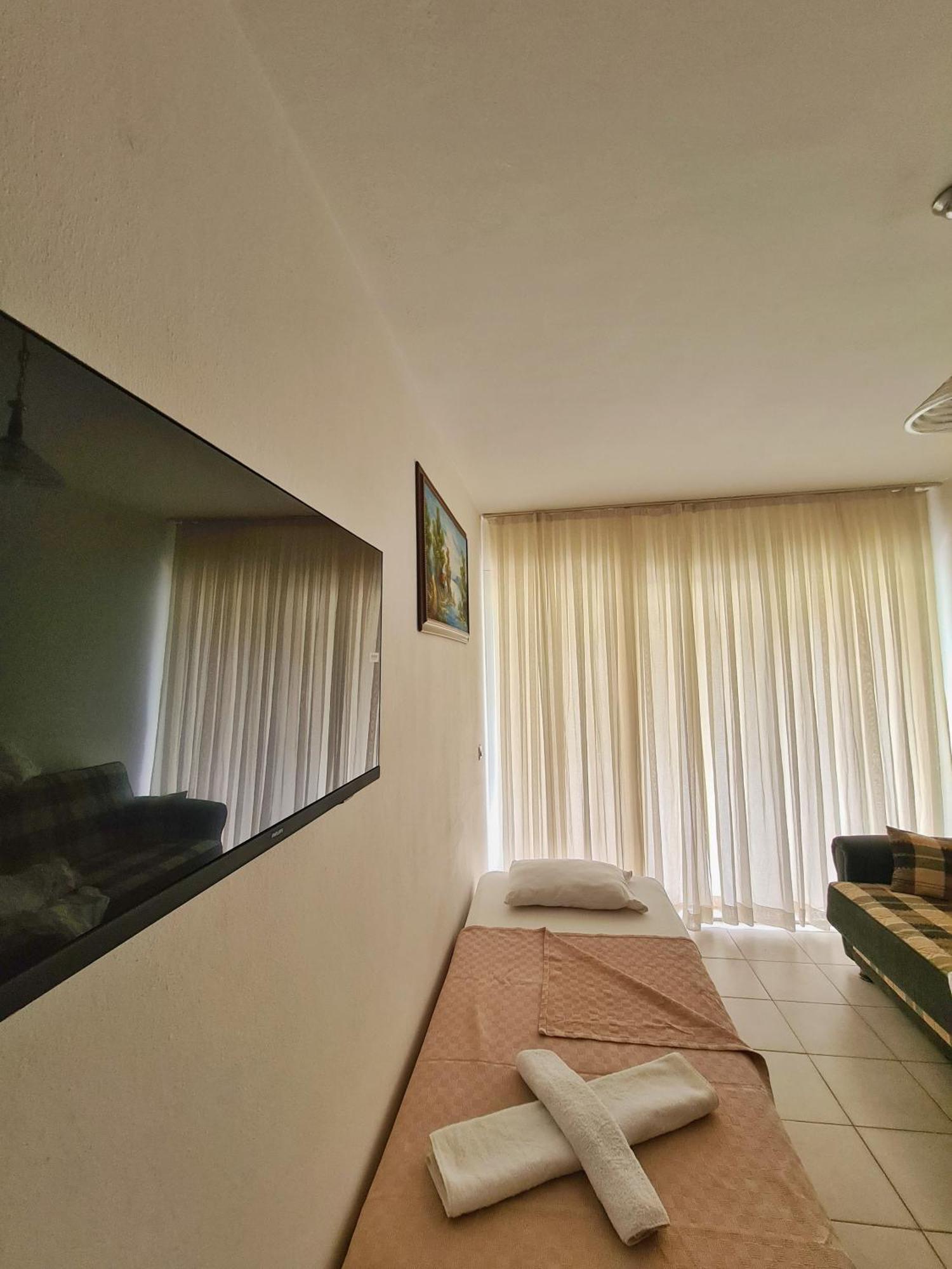 Fora Apart Otel Cesme Exterior photo