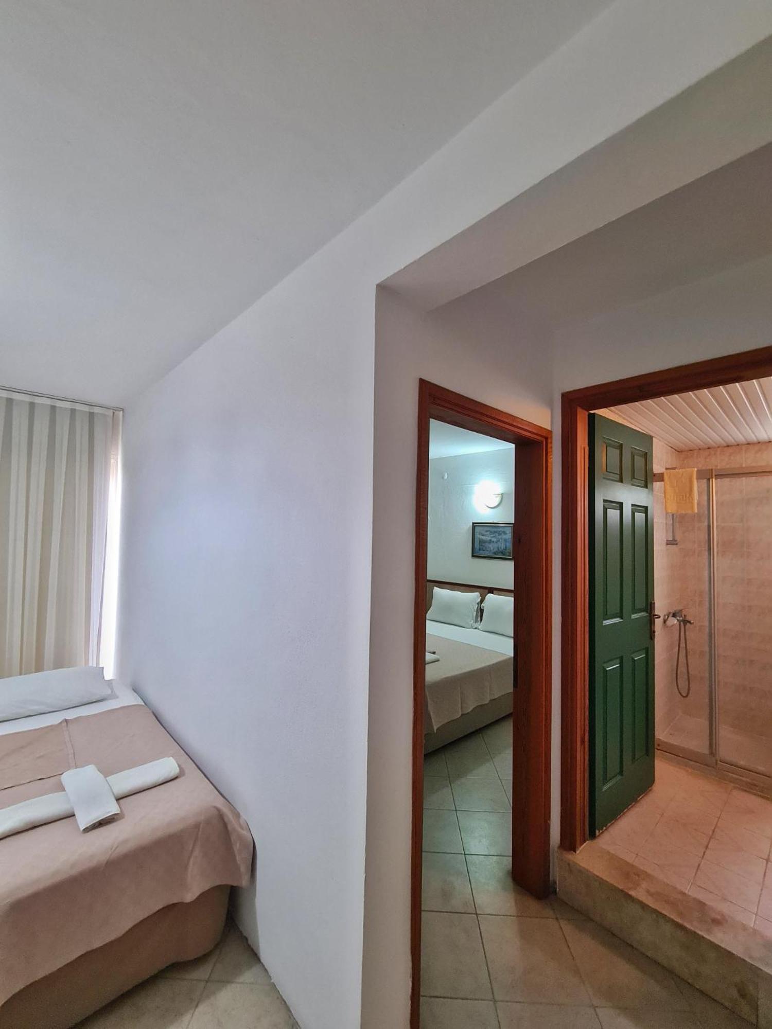 Fora Apart Otel Cesme Exterior photo