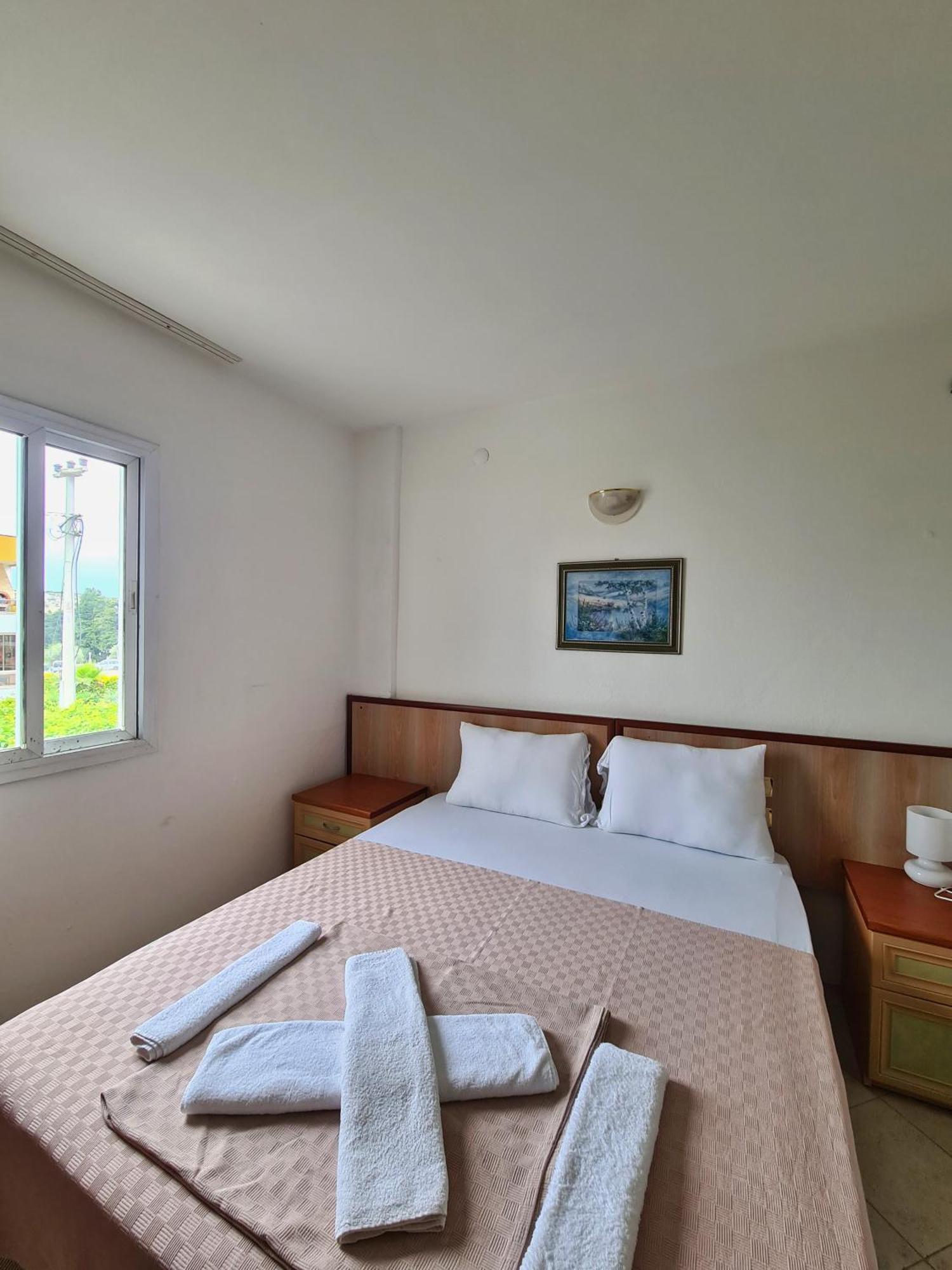 Fora Apart Otel Cesme Exterior photo
