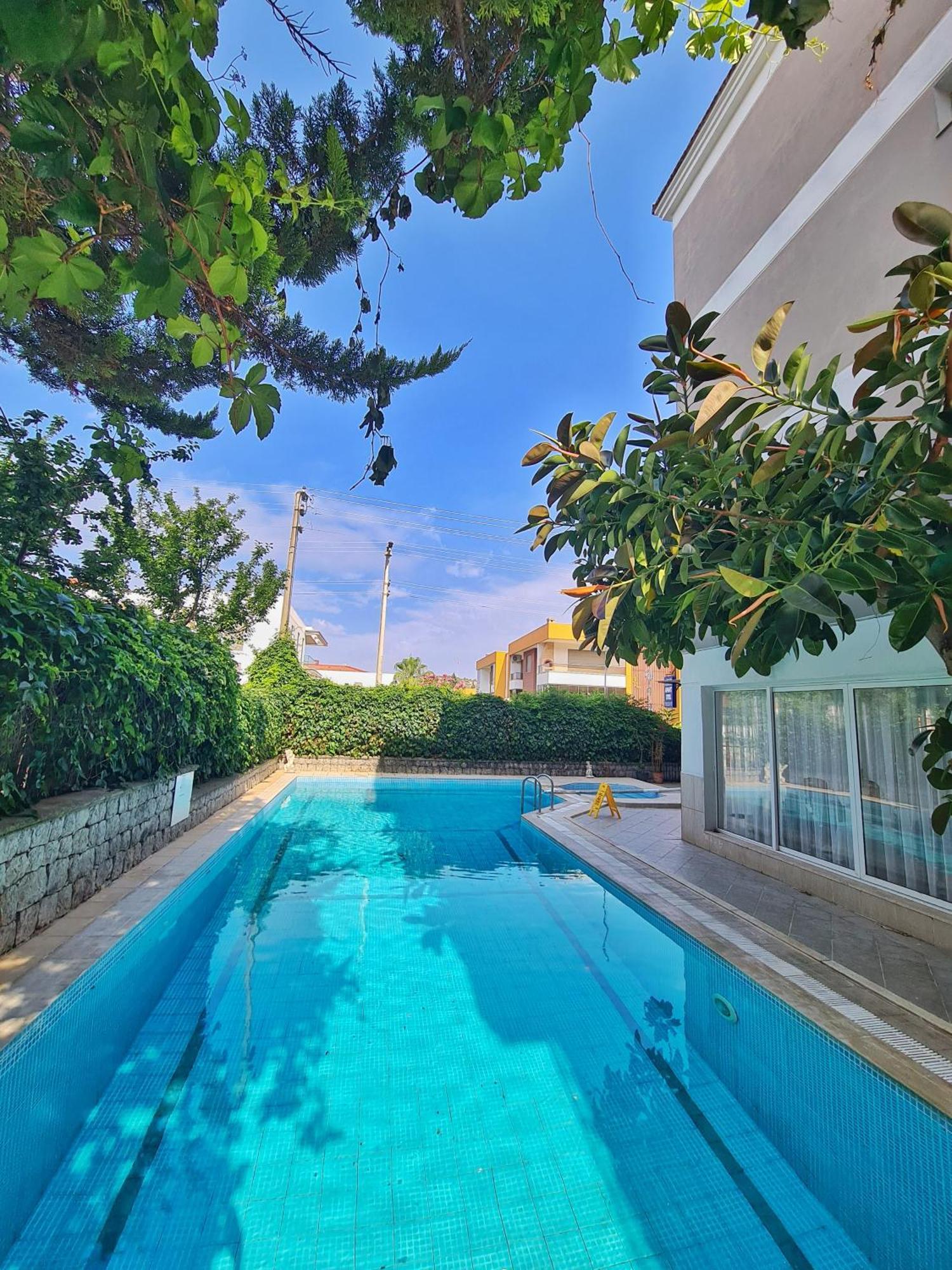 Fora Apart Otel Cesme Exterior photo
