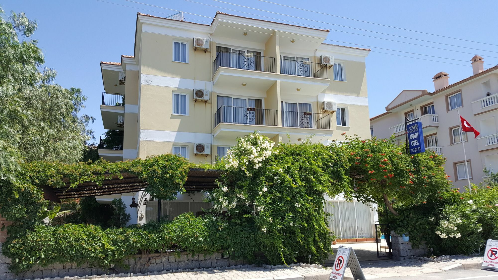 Fora Apart Otel Cesme Exterior photo